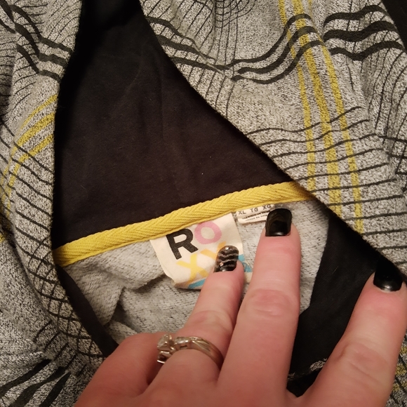 Roxy zip up sweatshirt - Picture 2 of 5